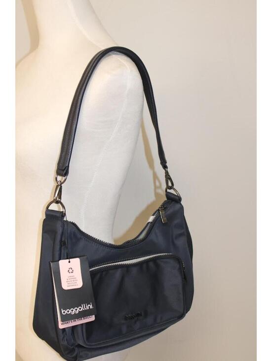 Baggallini Handbags - NWT Baggallini Navy Blue Crossbody Purse Bag 11" Wide by 6" Tall